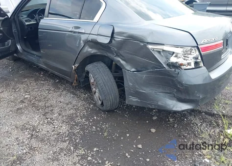 2011 Honda Accord 2.4 Se z USA, uszkodzony, nr VIN 1HGCP2F60BA028489